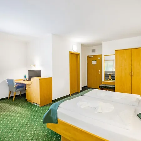 Hotel Ferien Spree-neisse 3*